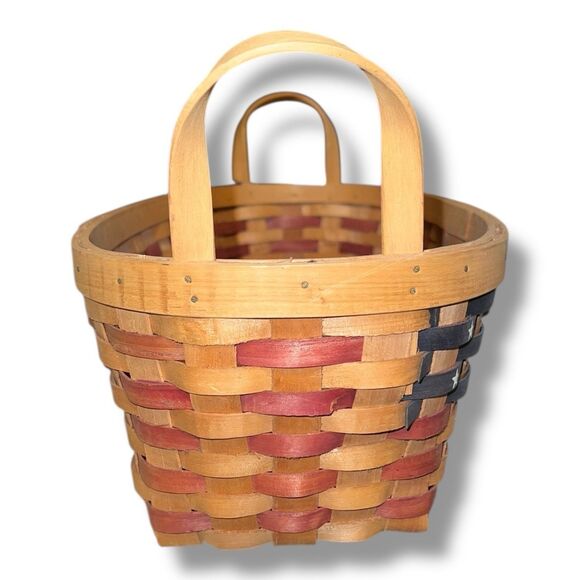 Rustic Farmhouse 4th of July American Flag Basket - Picture 3 of 10